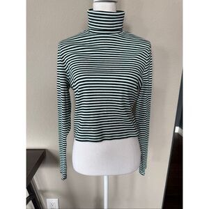 Levi’s Black Bright Blue Striped crop Turtleneck Large